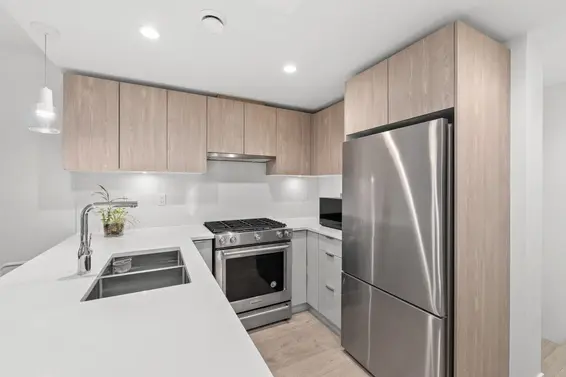 TH1 128 East 8th Street, North Vancouver For Sale - image 12