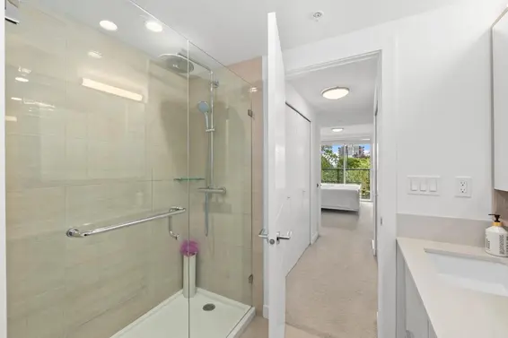 TH1 128 East 8th Street, North Vancouver For Sale - image 19