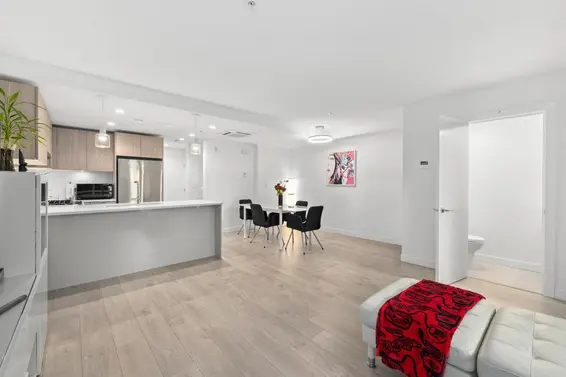 TH1 128 East 8th Street, North Vancouver For Sale - image 7