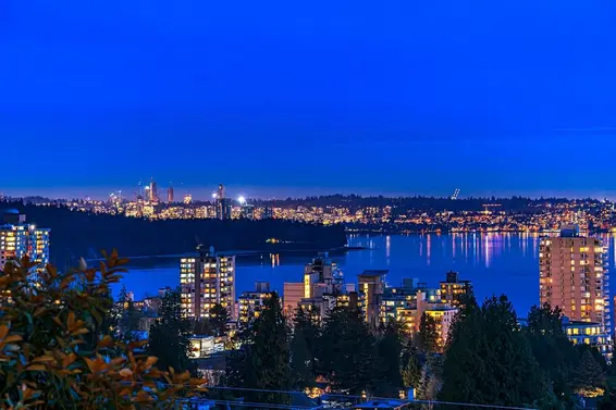 2272 Nelson Avenue, West Vancouver For Sale - image 3