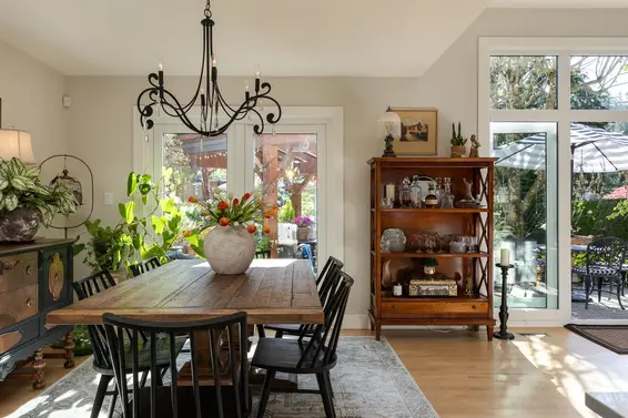 3665 Rutherford Crescent, North Vancouver For Sale - image 10