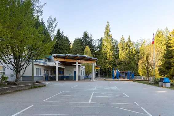 3665 Rutherford Crescent, North Vancouver For Sale - image 36