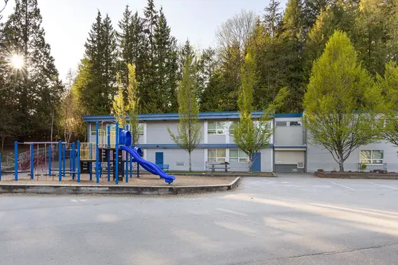 3665 Rutherford Crescent, North Vancouver For Sale - image 37