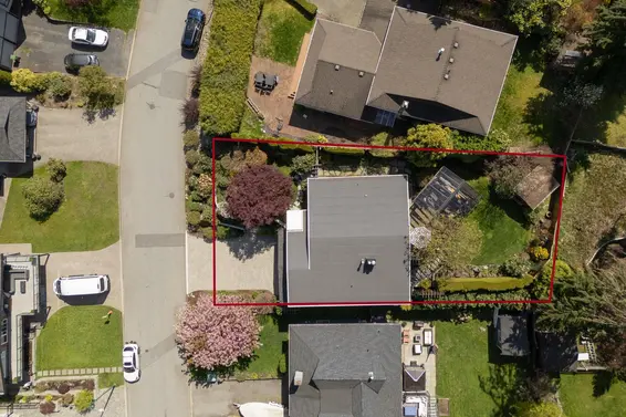 3665 Rutherford Crescent, North Vancouver For Sale - image 38