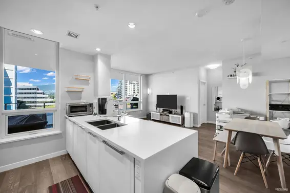 505 118 Carrie Cates Court, North Vancouver For Sale - image 7