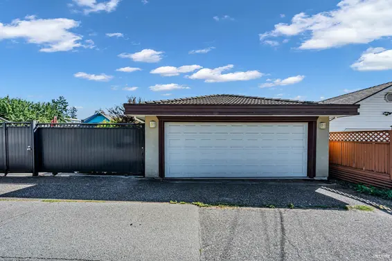 648 East 3rd Street, North Vancouver For Sale - image 19