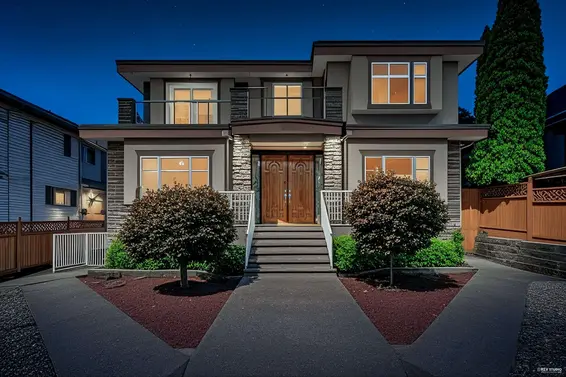 648 East 3rd Street, North Vancouver For Sale - image 36