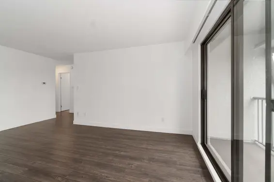 302 275 West 2nd Street, North Vancouver For Sale - image 12