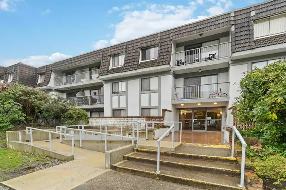 302 275 West 2nd Street, North Vancouver For Sale - image 22