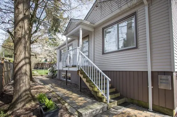 344 West 23rd Street, North Vancouver For Sale - image 29
