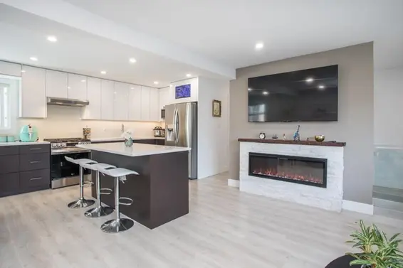 344 West 23rd Street, North Vancouver For Sale - image 6