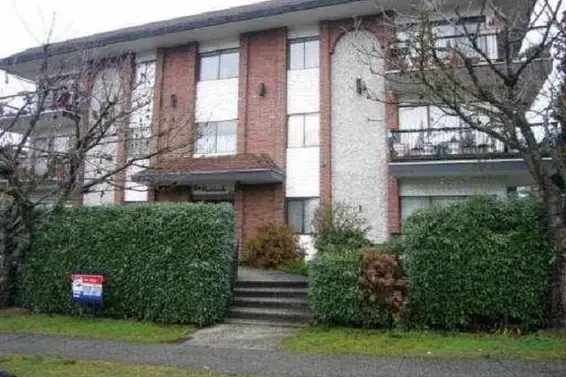 103 214 East 15th Street, North Vancouver