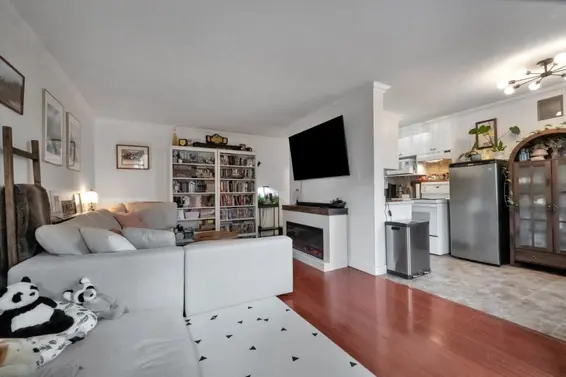 103 214 East 15th Street, North Vancouver For Sale - image 6