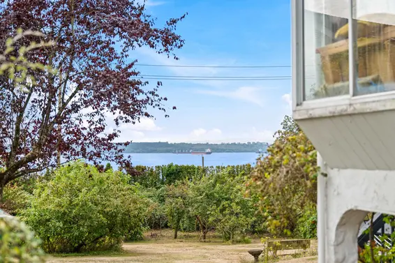 2820 Marine Drive, West Vancouver For Sale - image 23