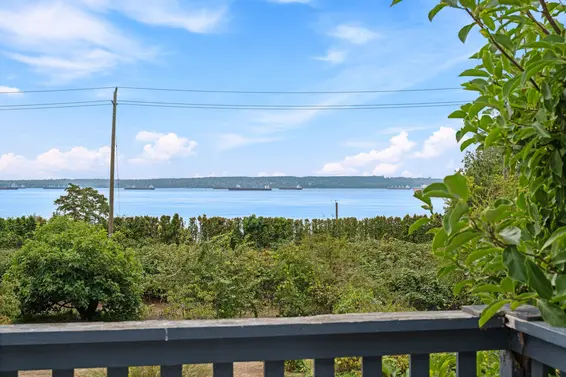 2820 Marine Drive, West Vancouver For Sale - image 28