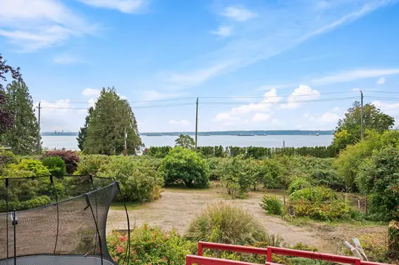 2820 Marine Drive, West Vancouver For Sale - image 31