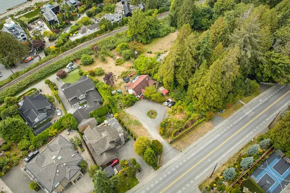 2820 Marine Drive, West Vancouver For Sale - image 8