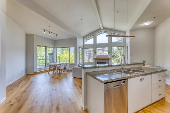 516 580 Raven Woods Drive, North Vancouver For Sale - image 9