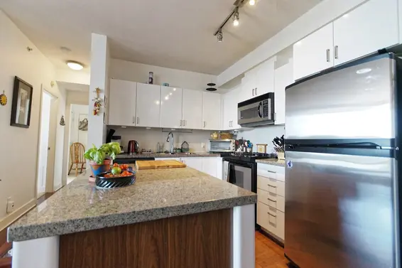 1609 155 West 1st Street, North Vancouver For Sale - image 3