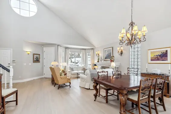 1 5110 Alderfeild Place, West Vancouver For Sale - image 10
