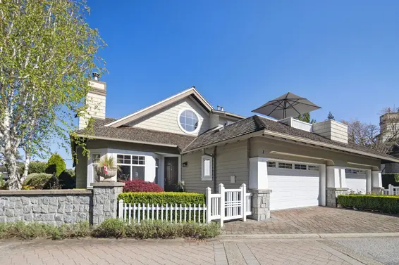 1 5110 Alderfeild Place, West Vancouver For Sale - image 2