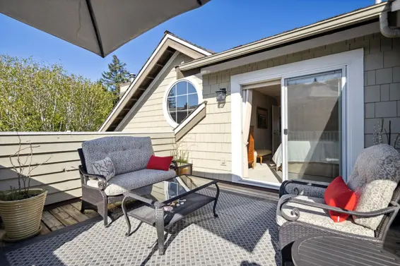 1 5110 Alderfeild Place, West Vancouver For Sale - image 35