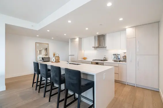 504 177 West 3rd Street, North Vancouver For Sale - image 6
