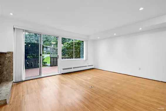 1109 235 Keith Road, West Vancouver For Sale - image 13