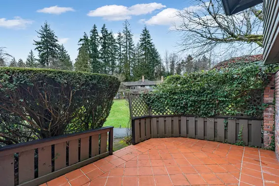 1109 235 Keith Road, West Vancouver For Sale - image 30