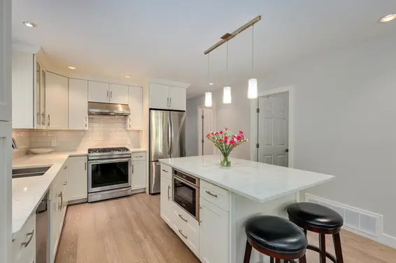 1433 Doran Road, North Vancouver For Sale - image 10