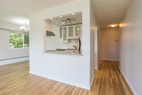 11 1450 Chesterfield Avenue, North Vancouver For Sale - image 13