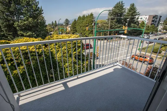 11 1450 Chesterfield Avenue, North Vancouver For Sale - image 19