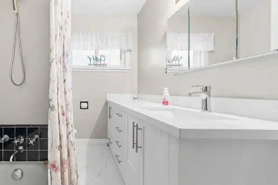 462 West 26th Street, North Vancouver For Sale - image 24