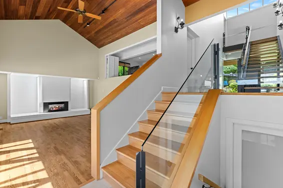 2370 Queens Avenue, West Vancouver For Sale - image 12