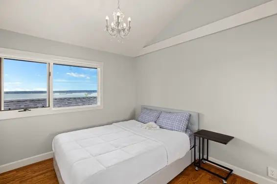 2370 Queens Avenue, West Vancouver For Sale - image 21