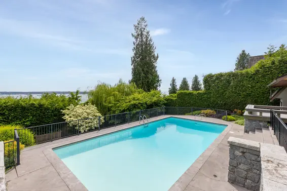 2370 Queens Avenue, West Vancouver For Sale - image 36