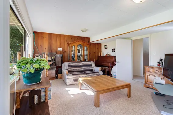 581 Ellis Street, North Vancouver For Sale - image 21