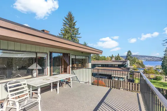 581 Ellis Street, North Vancouver For Sale - image 30