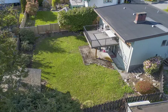 581 Ellis Street, North Vancouver For Sale - image 36