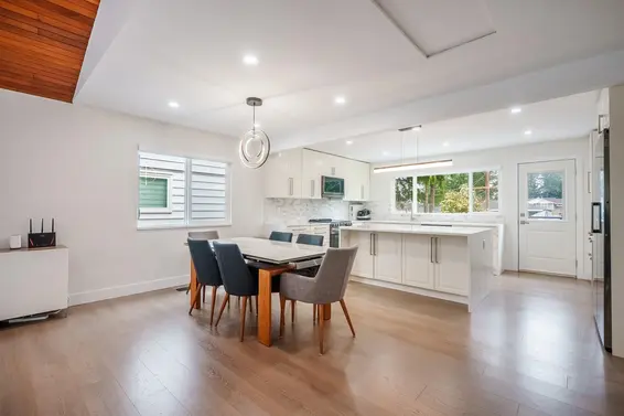 757 East 18th Street, North Vancouver