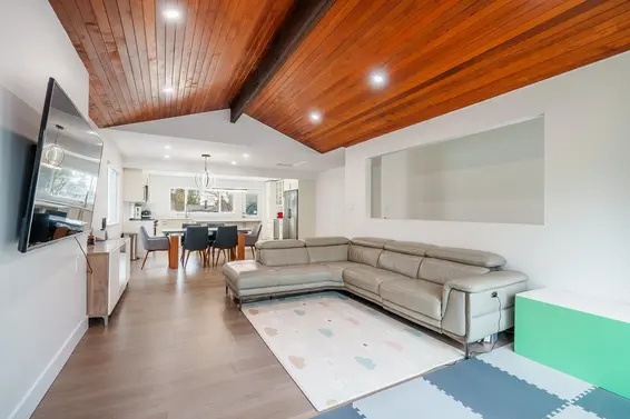 757 East 18th Street, North Vancouver For Sale - image 5