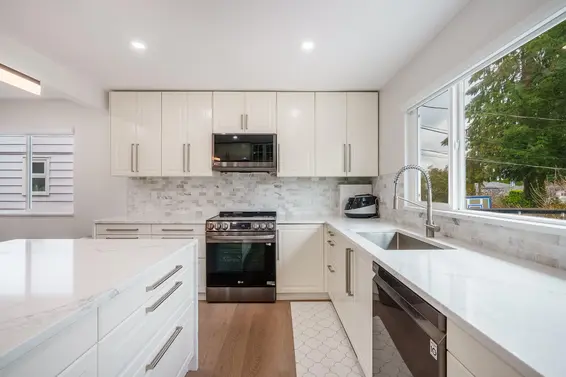 757 East 18th Street, North Vancouver For Sale - image 7