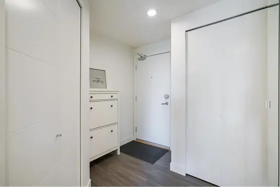 310 719 West 3rd Street, North Vancouver For Sale - image 3