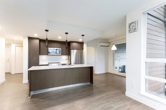 310 719 West 3rd Street, North Vancouver For Sale - image 4