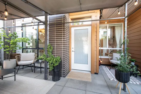111 615 East 3rd Street, North Vancouver For Sale - image 4