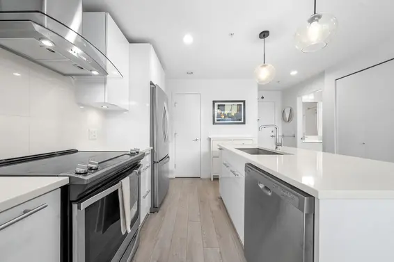 620 723 West 3 Street, North Vancouver For Sale - image 8