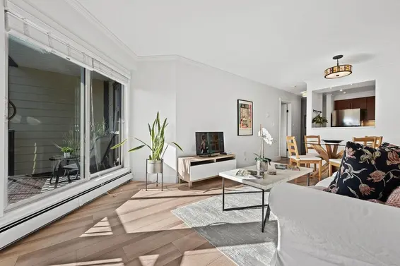 207 235 West 4th Street, North Vancouver For Sale - image 19