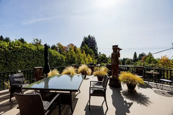 350 East Windsor Road, North Vancouver For Sale - image 16