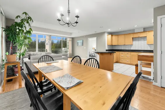 8725 Seascape Drive, West Vancouver For Sale - image 9