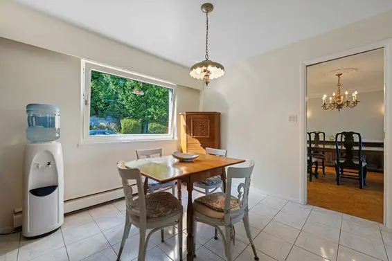 1373 Camwell Drive, West Vancouver For Sale - image 17